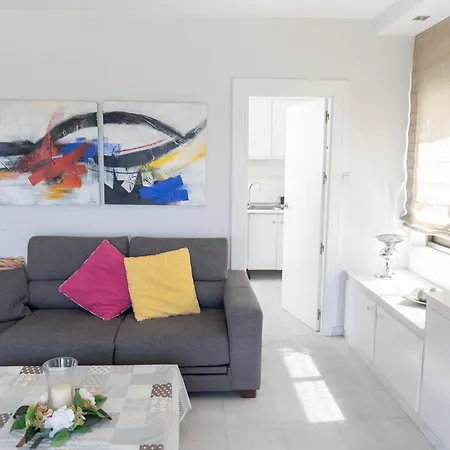 Ct 383 Gr - Faro's Beachfront For 4